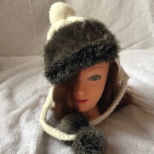 Charming Charlie winter hat